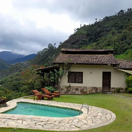 Villa Casa Alpina com vista panoramica de Lumiar Nova Friburgo Exterior foto